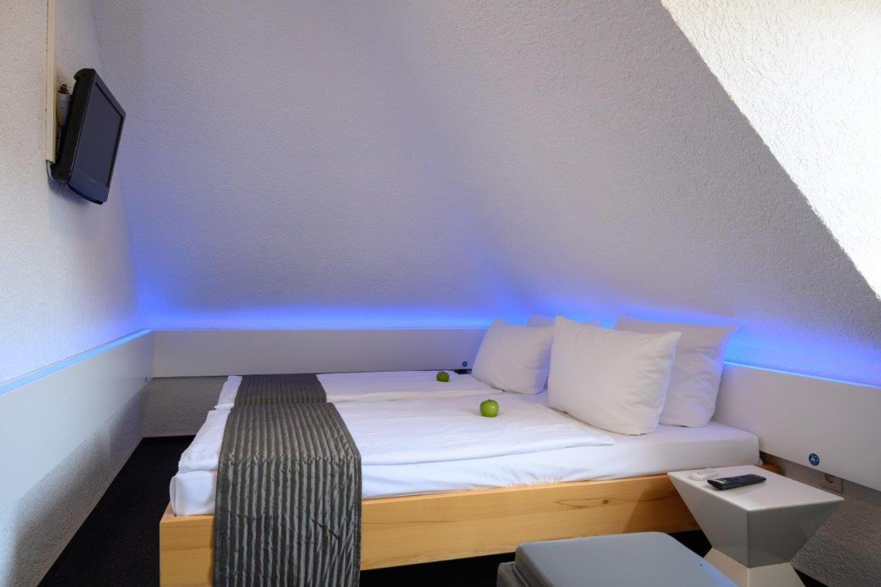 Hotel Heymann Кайзерслаутерн Екстериор снимка